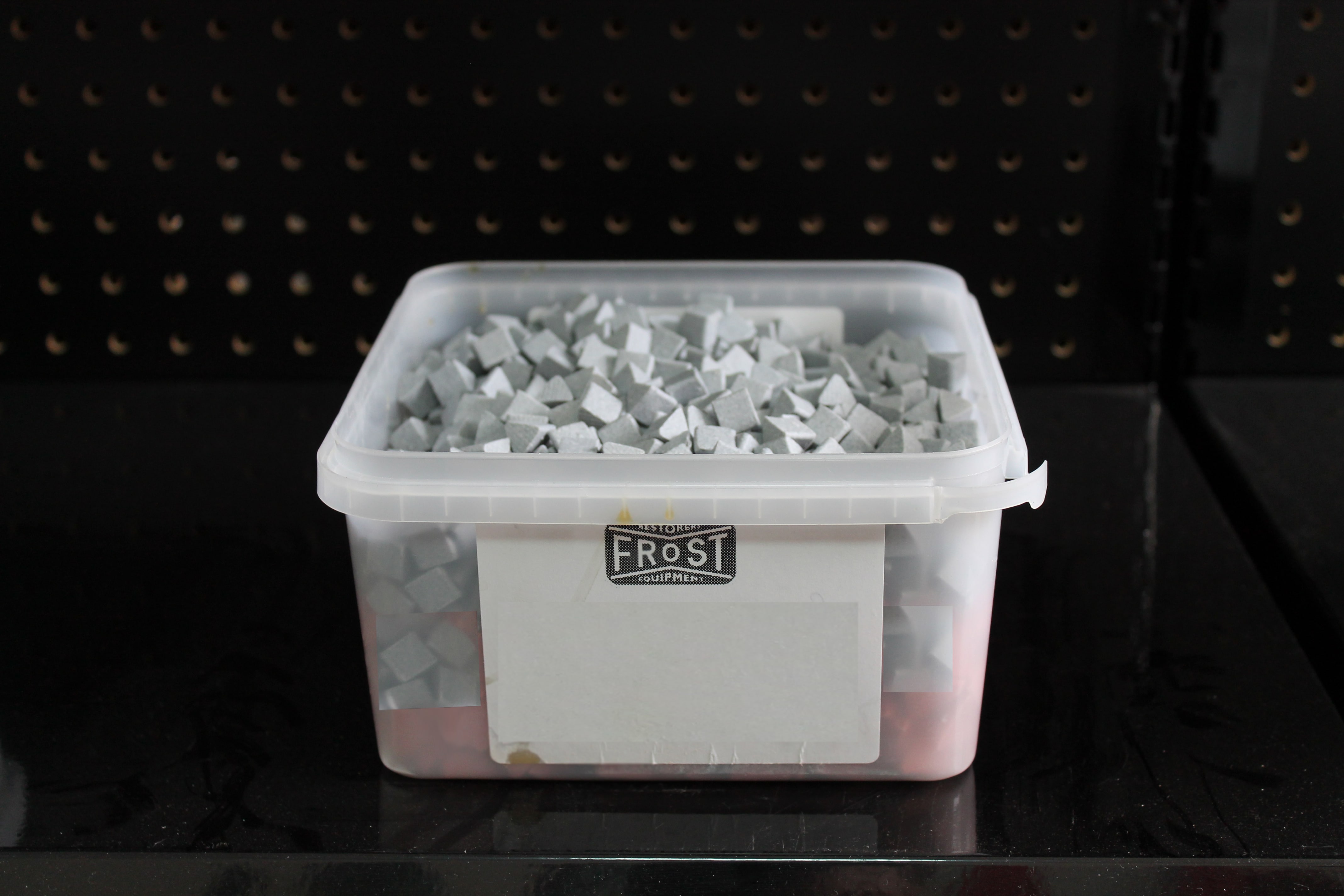 Vibratory Tumbler Media Ceramic Triangles (1kg)