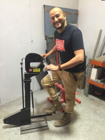 Heavy Duty Shrinker Stretcher with Stand