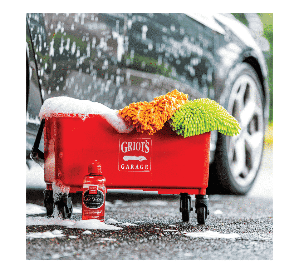 Griot's Ultimate Car Wash Bucket with Casters and Lid Frost Auto