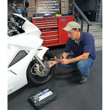 Brake Bleeder - Image 5