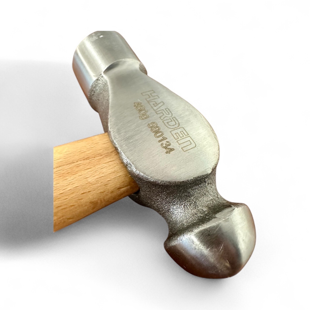 Ball Pein Hammer with Oak Wood Handle (450g/1lb) - Image 4